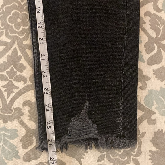 NWT ZARA distressed black jeans, Mom Fit, 2 - Picture 7 of 8